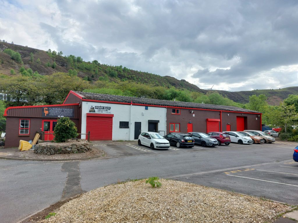 Property photo 2 of 6