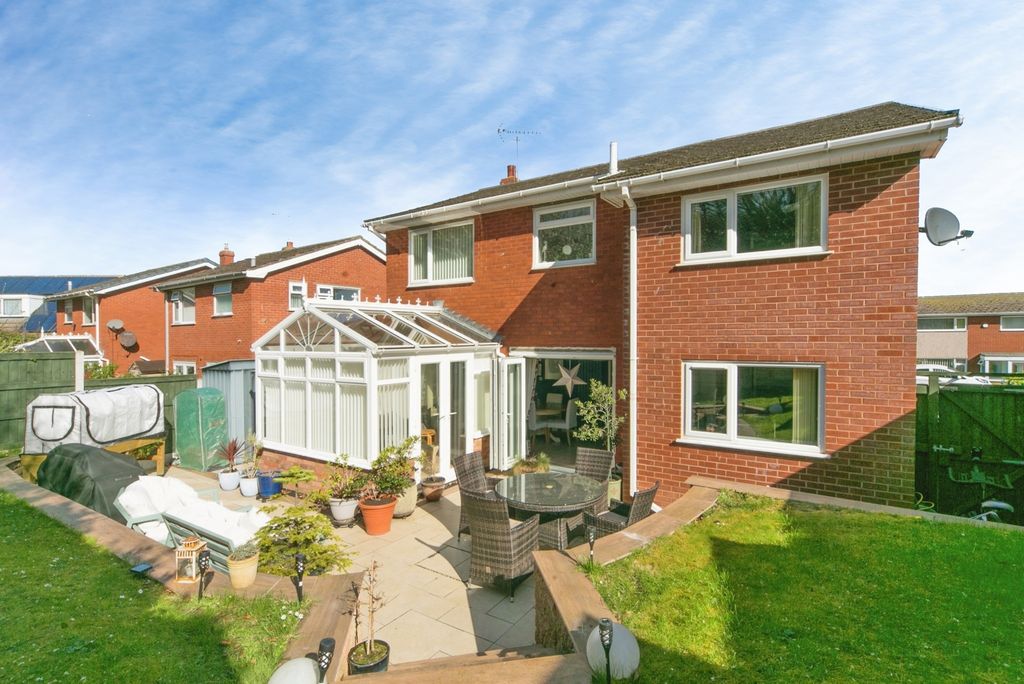 Property photo 1 of 21 Pbox-Img.Jpg
