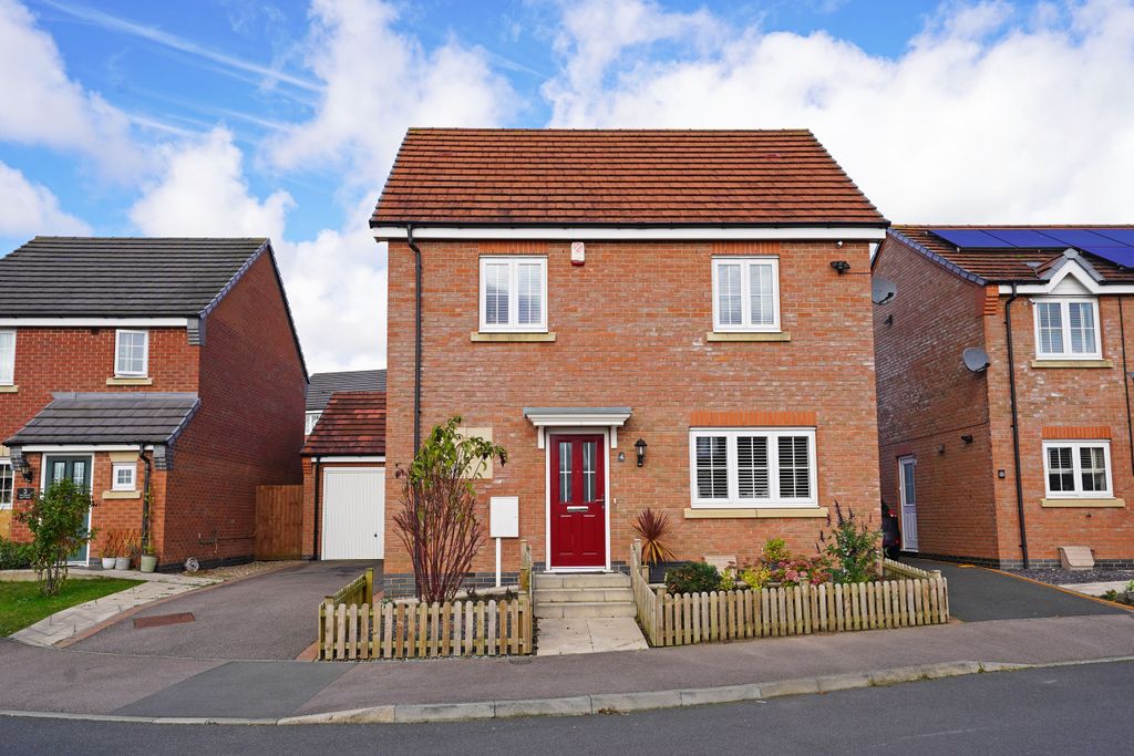 Property photo 1 of 27 Dsc04499 Copy