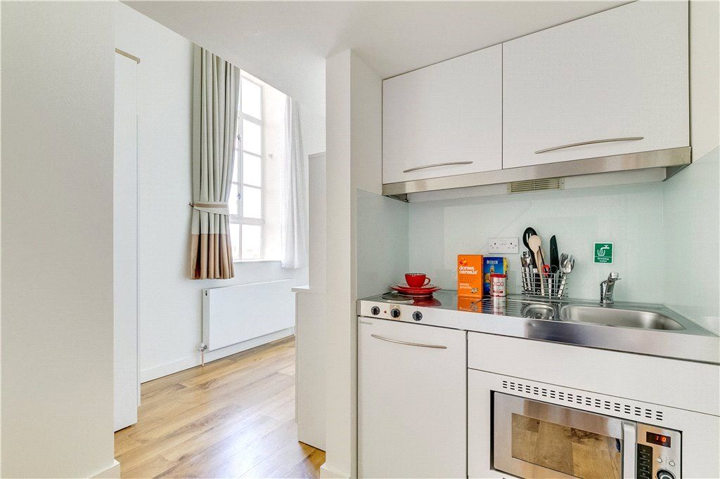 Property photo 3 of 4 Picture No. 14