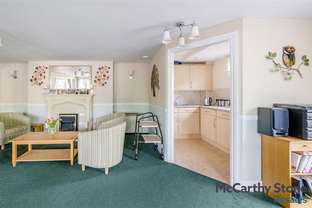 Additional image 25 of 2 bed flat for saleNorth Gate Court, Shortmead Street, Biggleswade SG18