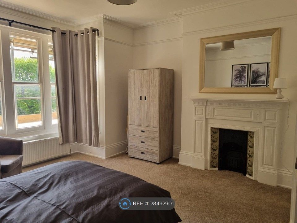 Property photo 2 of 4