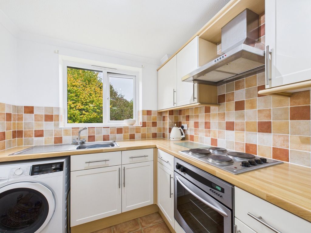 Property photo 2 of 19 Picture No. 09