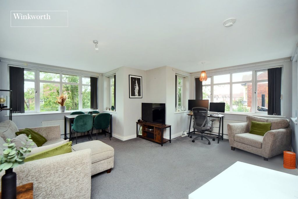 Property photo 2 of 22 Picture No. 03