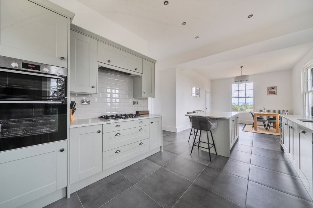 Property photo 2 of 22 1500837-7-6A6c87Efb763E-1