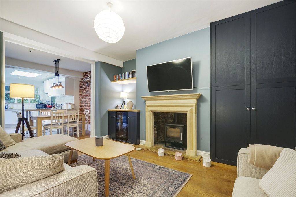 Property photo 2 of 13 Picture No. 22