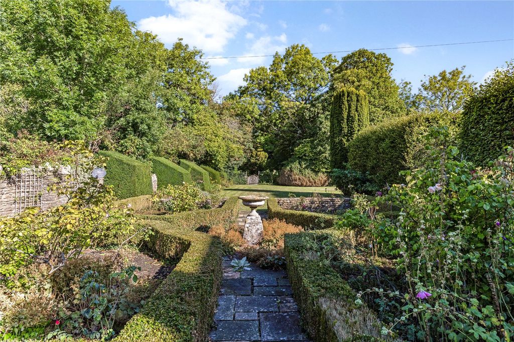 Property photo 3 of 23 Rear Garden