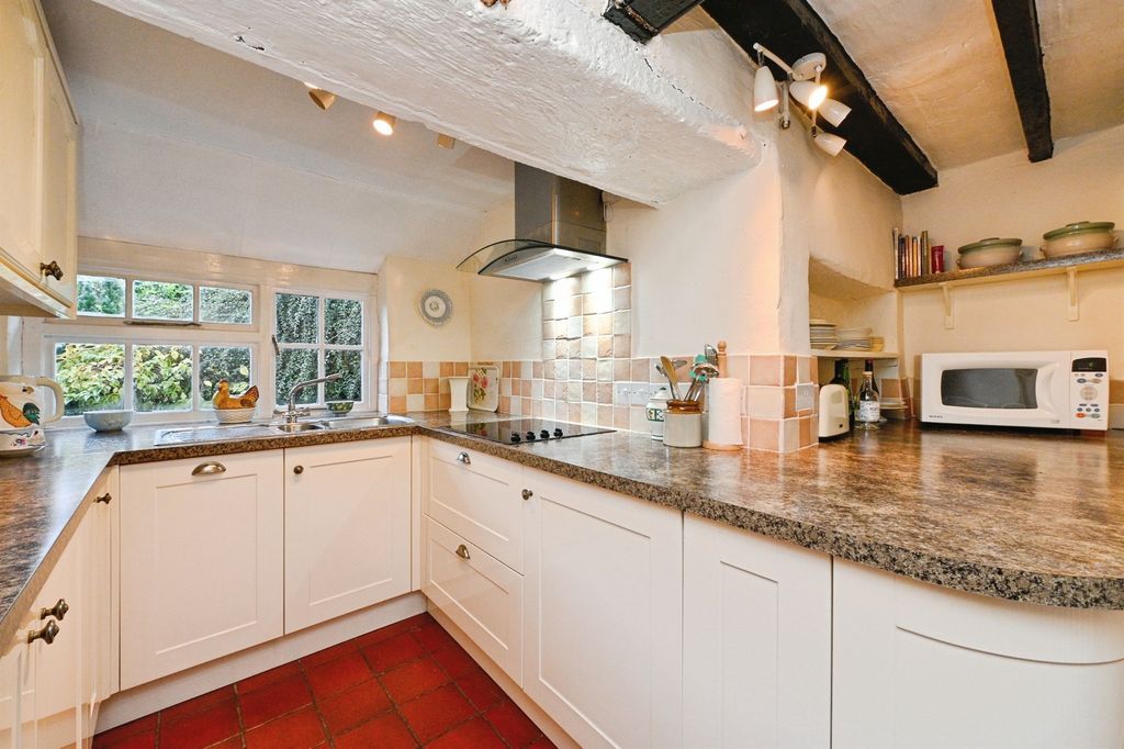 Property photo 3 of 22