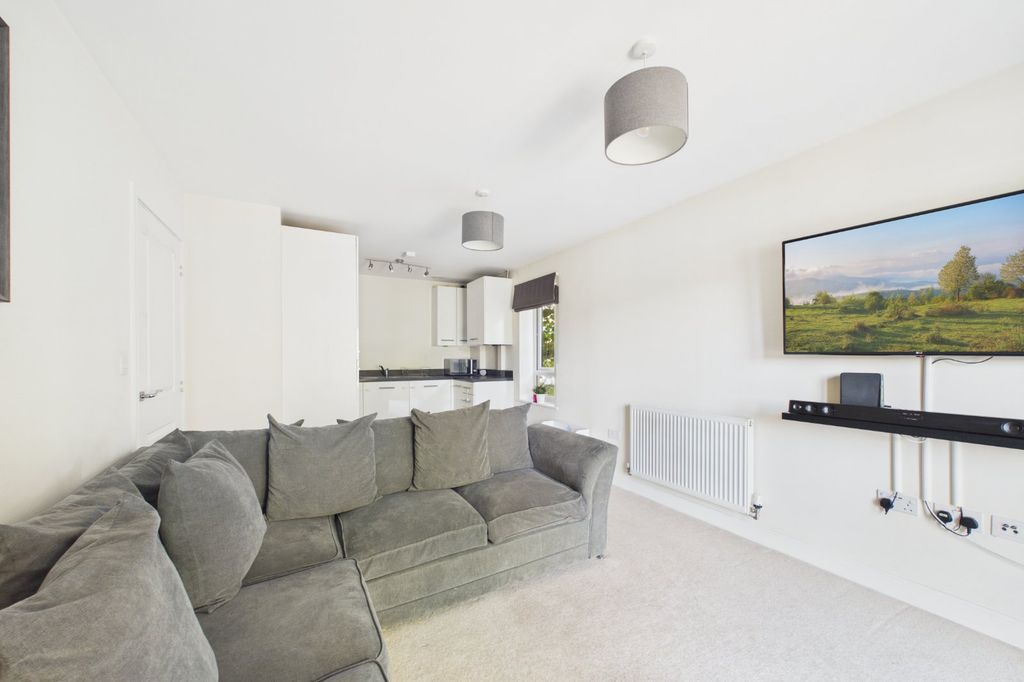 Property photo 3 of 7 Picture No. 04