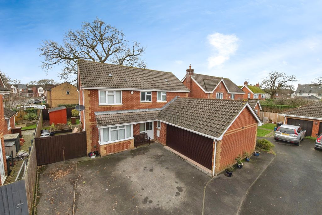 Property photo 3 of 22