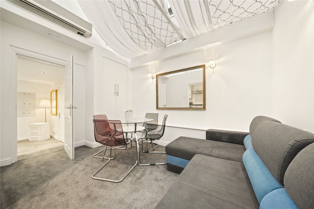 Property photo 2 of 9 Picture No. 10