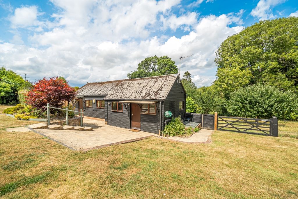 Property photo 3 of 11 1326657-10-68754A...