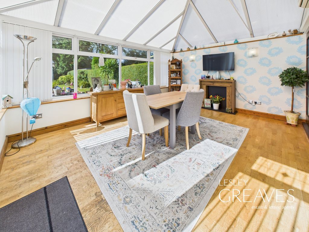 Property photo 3 of 23 Conservatory