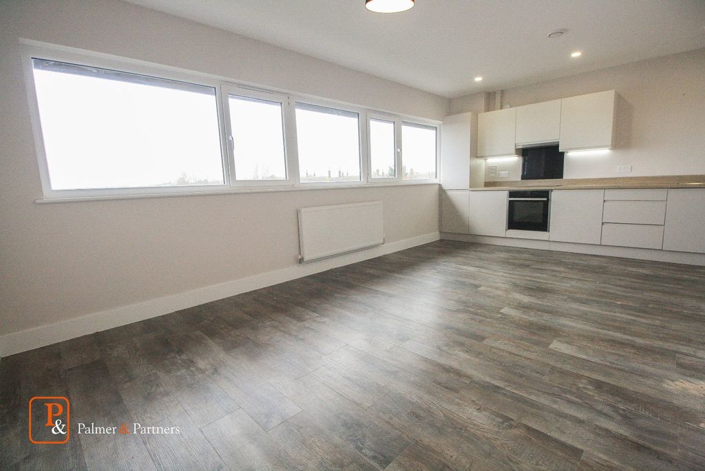 Property photo 2 of 10 Reception Room