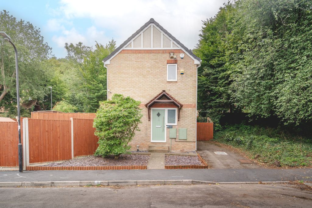 Property photo 1 of 20 27
