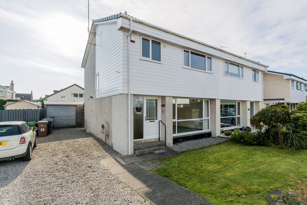 Property photo 1 of 16 Primary Property Image