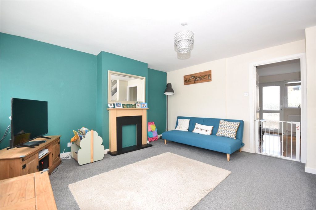 Property photo 3 of 14 Picture No. 08