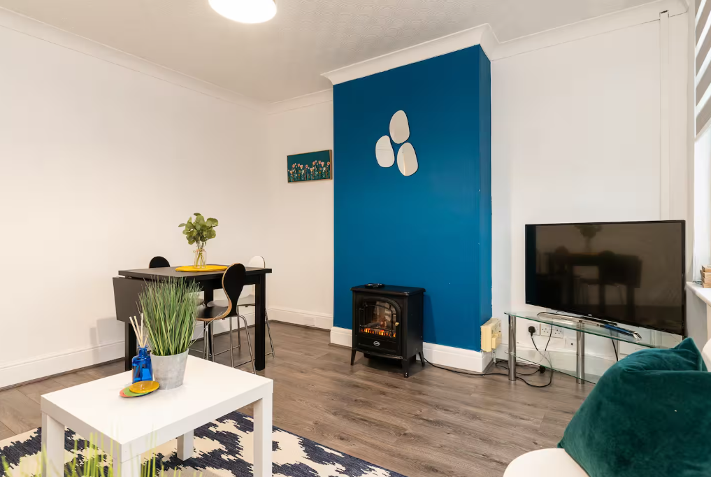 Property photo 1 of 11