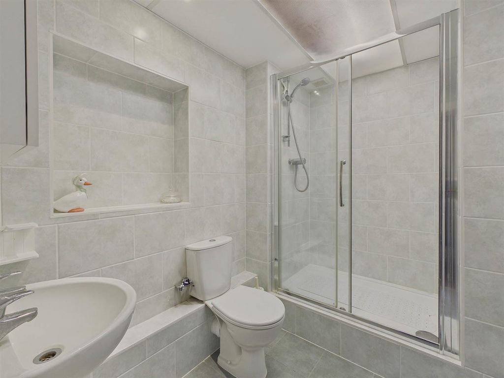 Additional image 26 of 7 bed detached house for salePeachfield Road, Malvern WR14