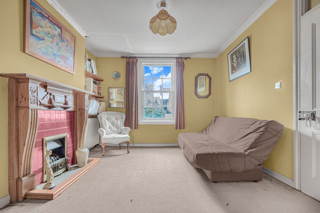 Property photo 2 of 9 145 Ealing Road-4