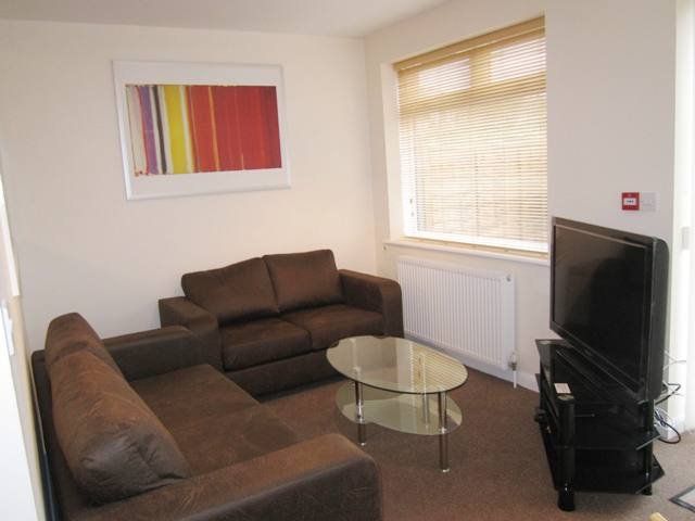 Property photo 3 of 19 Picture No. 05