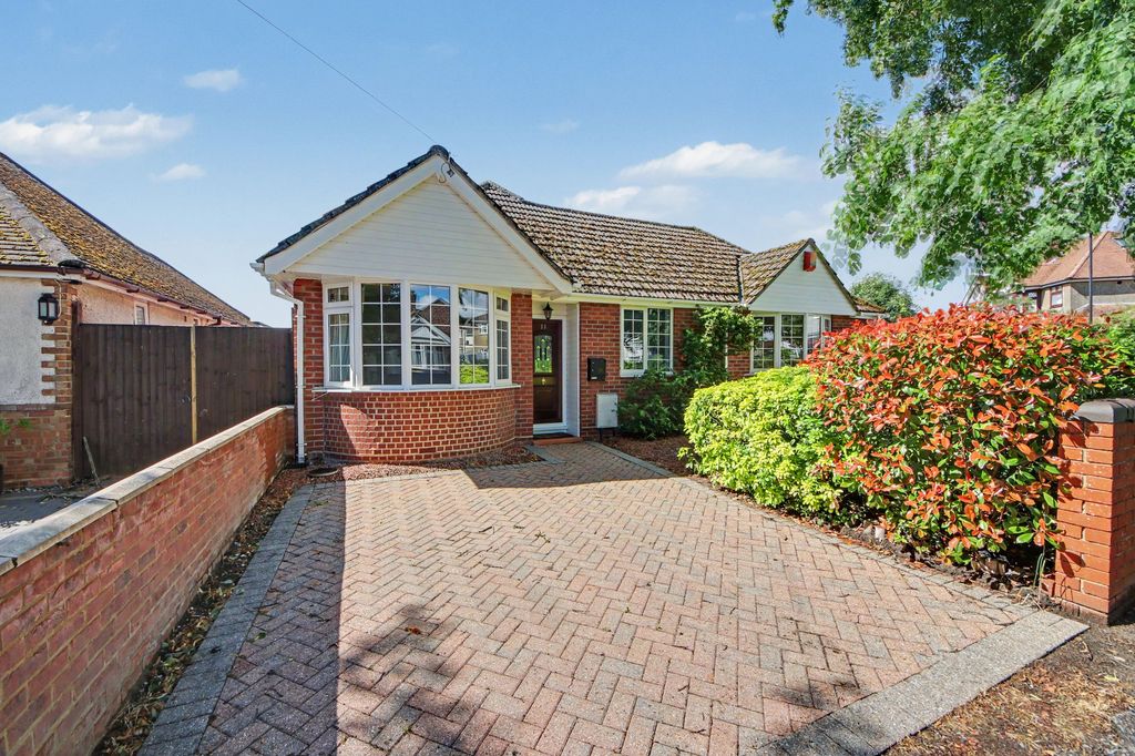 Property photo 1 of 11
