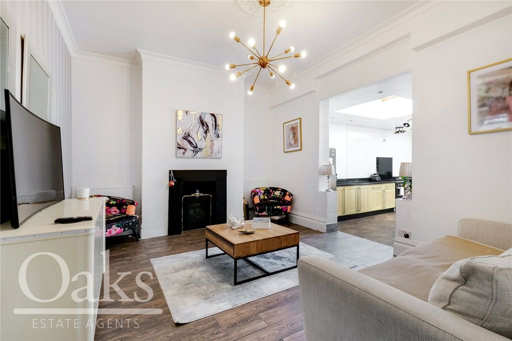 Property photo 1 of 18 Picture No. 02