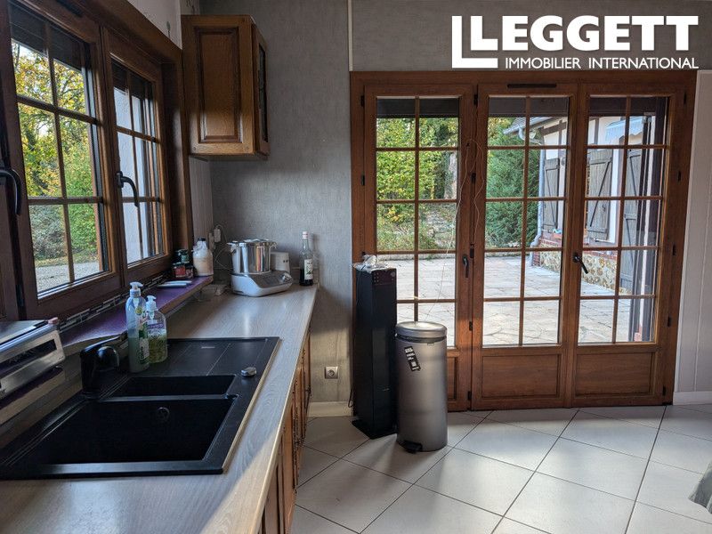 Property photo 3 of 10