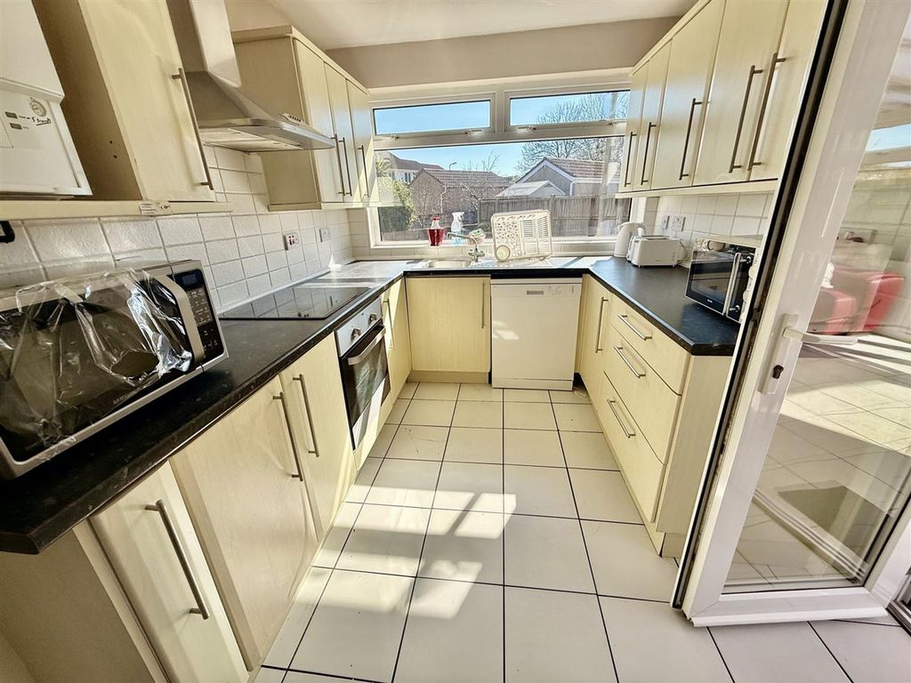 Property photo 3 of 16 Img_5360.Jpeg