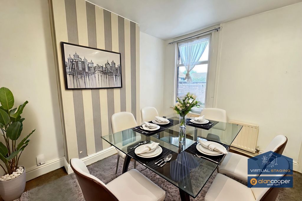 Property photo 3 of 18 4488184