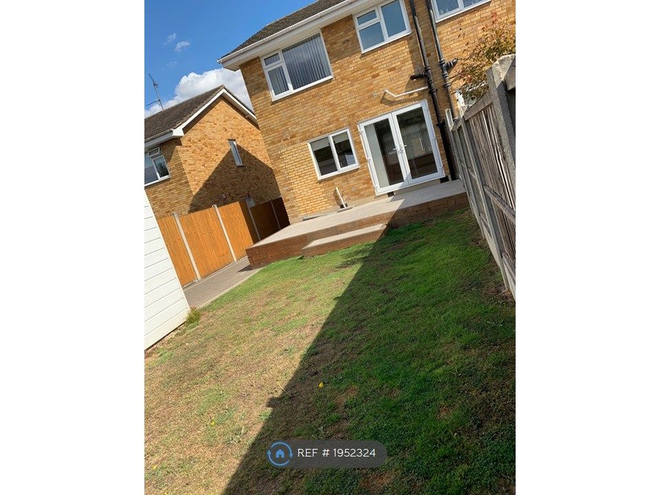 Property photo 3 of 13