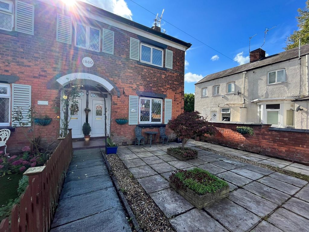 Property photo 3 of 25 Exterior