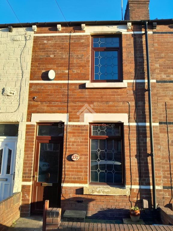 Property photo 1 of 5