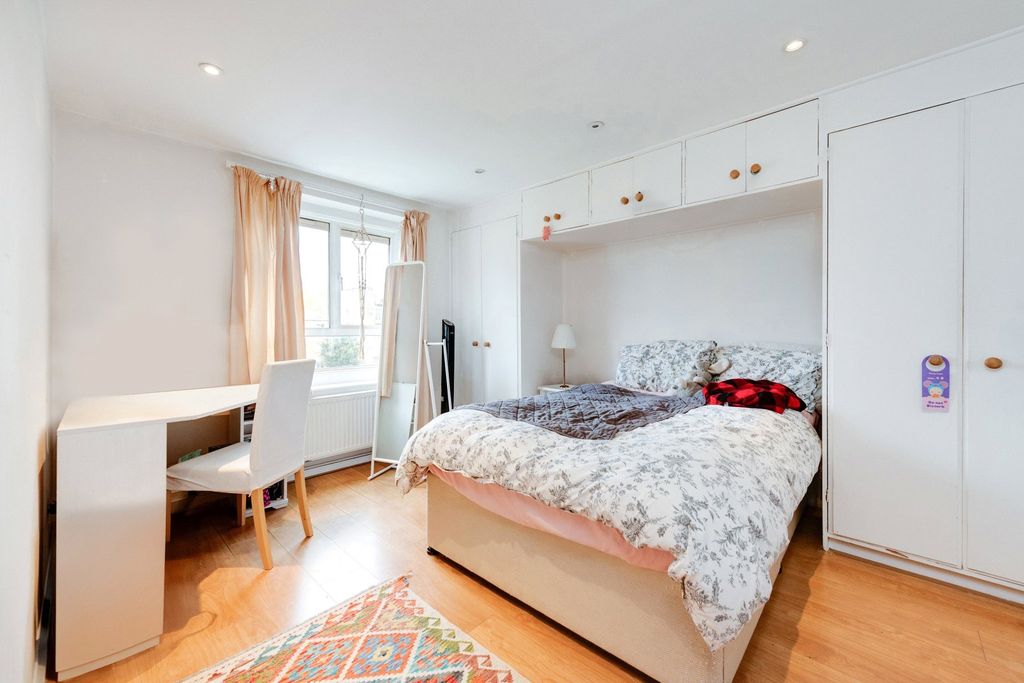 Property photo 2 of 6 Picture No. 02