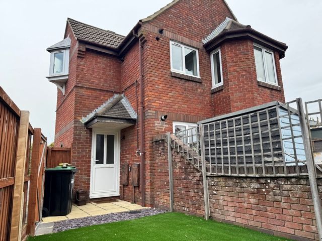 Property photo 1 of 7