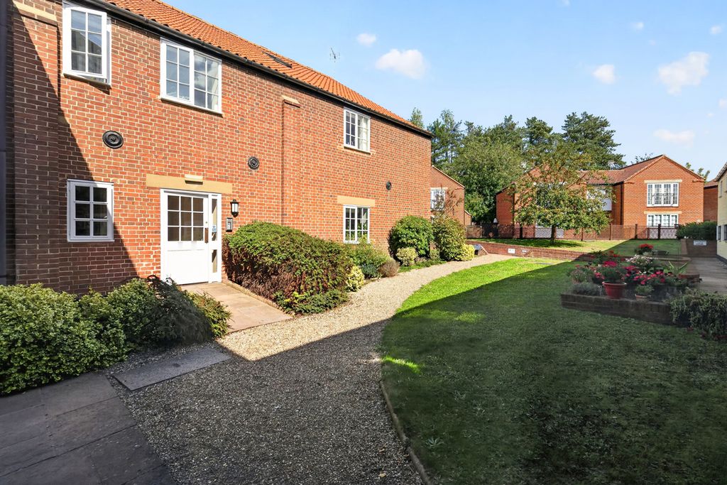 Property photo 1 of 21 Pbox-Img.Jpg