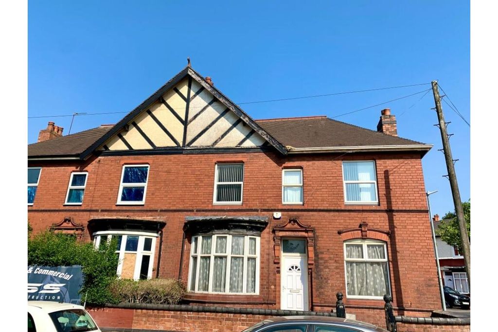 Property photo 1 of 13