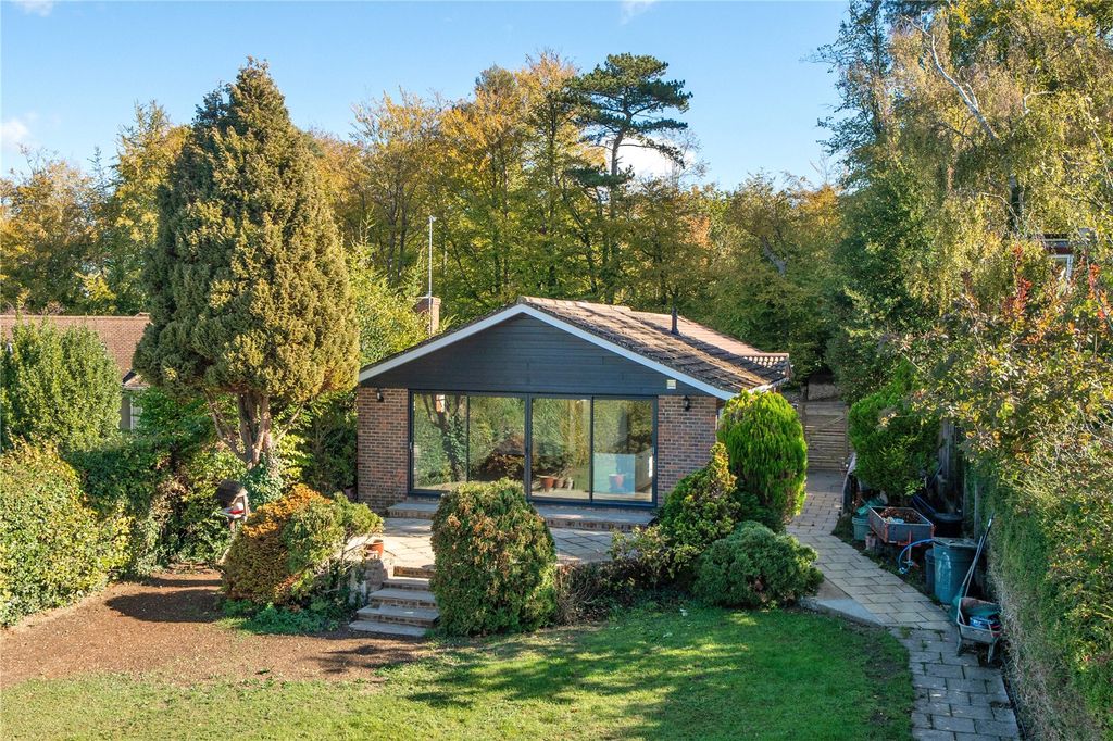 Property photo 1 of 23 Picture No. 03