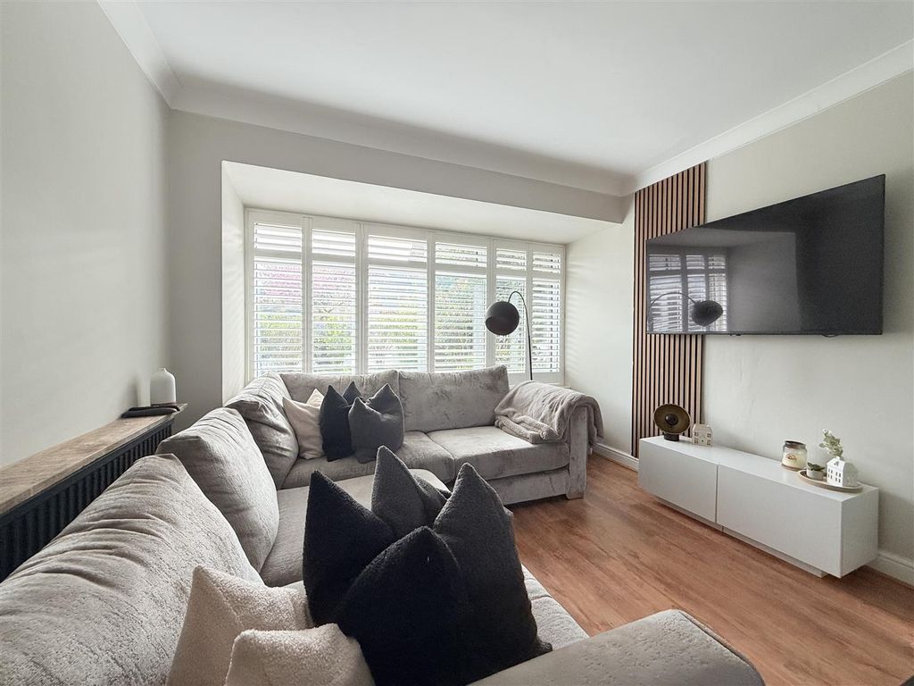 Property photo 3 of 16 Img_5930.Jpeg