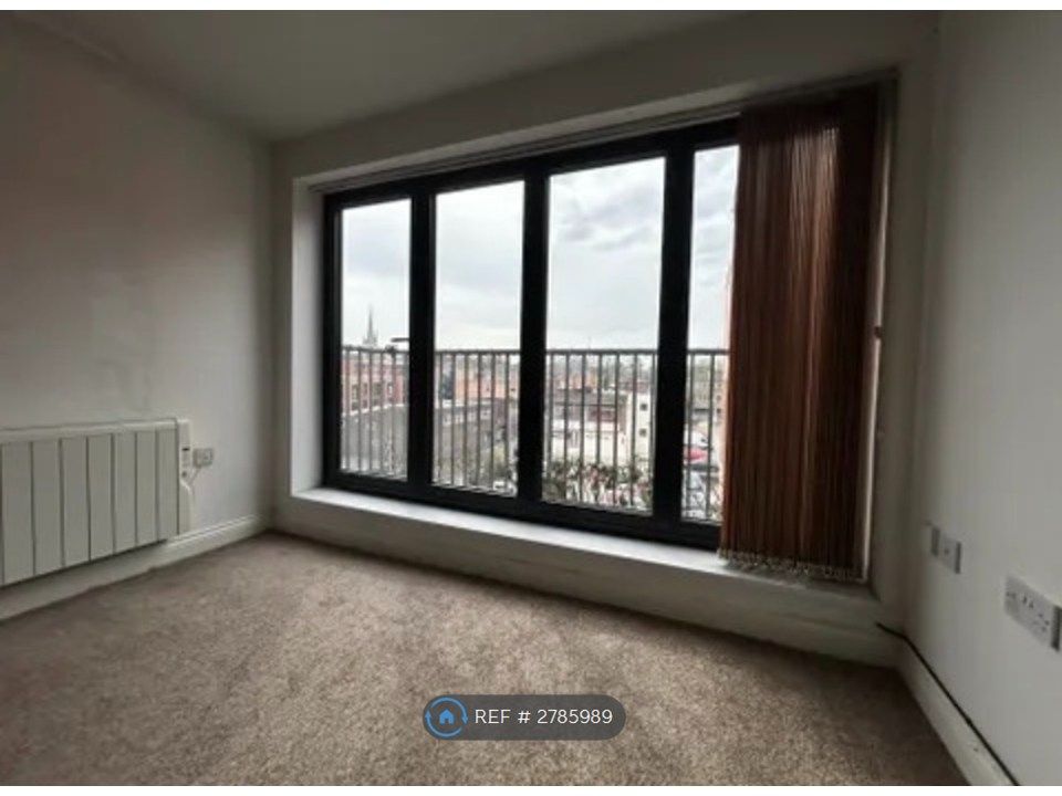 Property photo 2 of 6