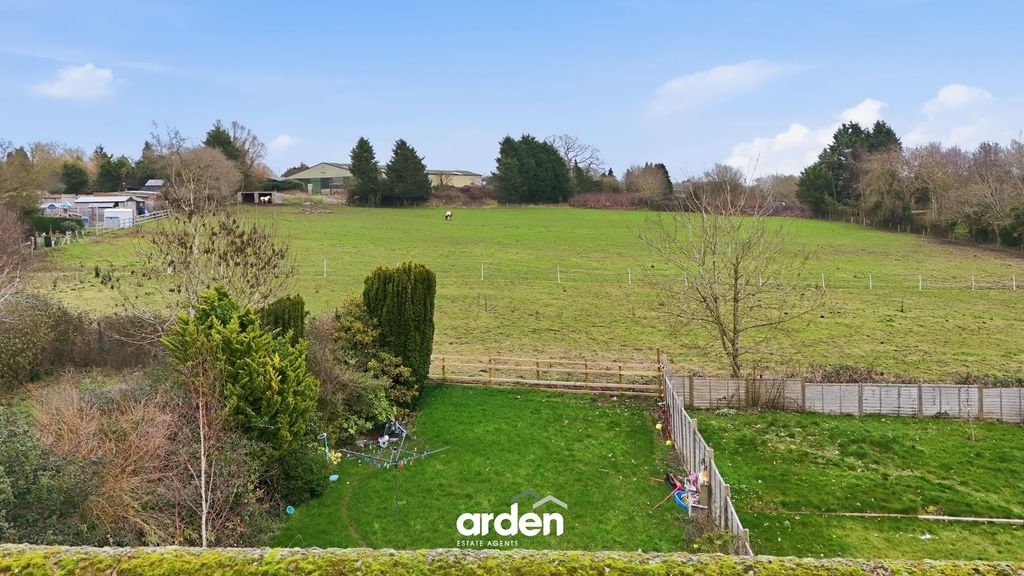 Property photo 2 of 9