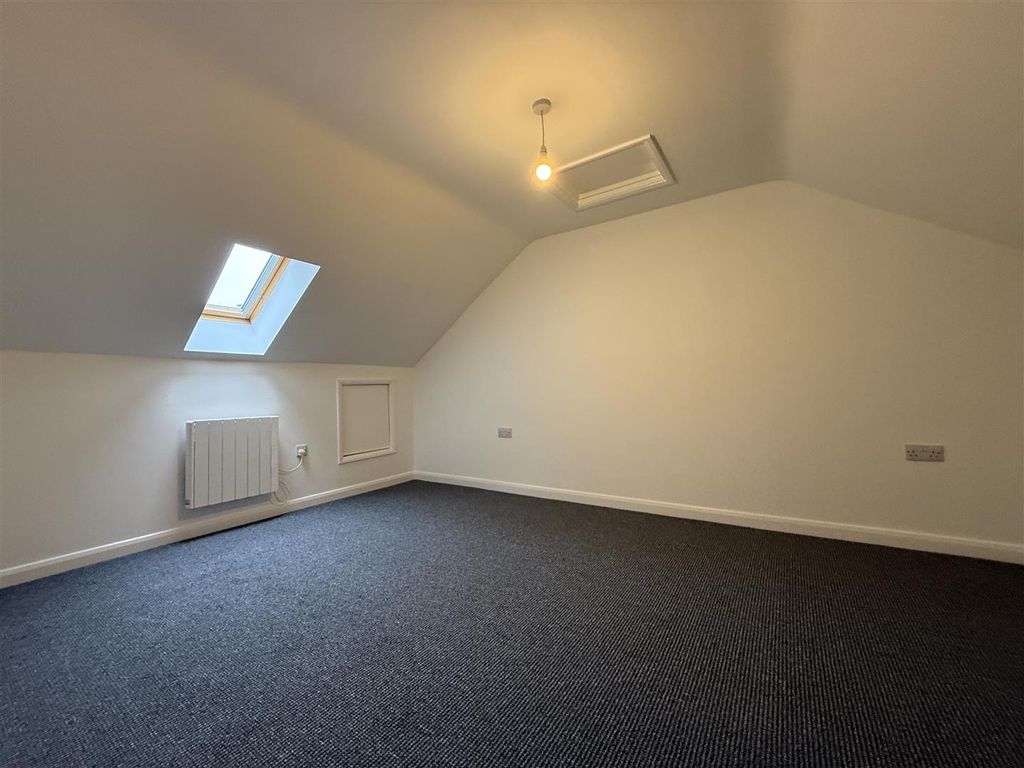 Property photo 3 of 7 Img_5172.Jpg