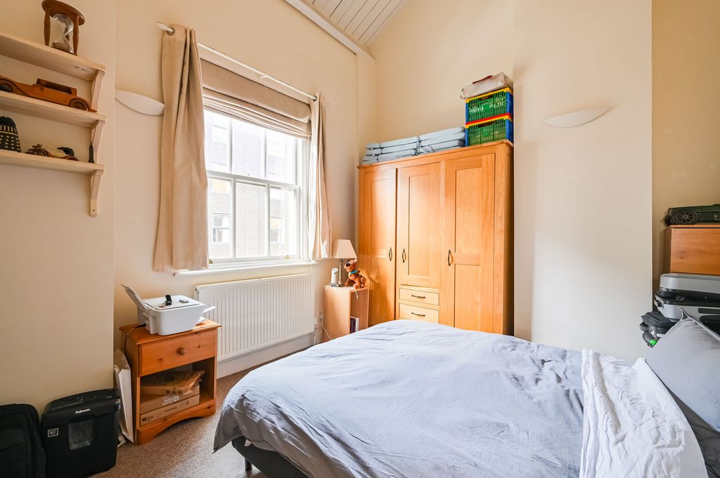 Property photo 1 of 26