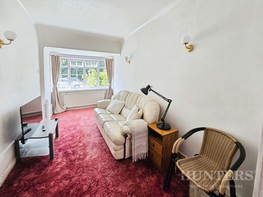 Property photo 3 of 19 Pbox-Img.Jpg