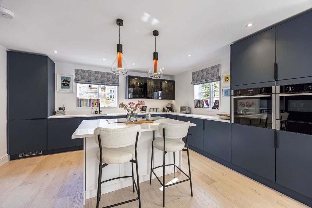 Additional image 13 of 3 bed mews to rentFauconberg Road, Cheltenham GL50