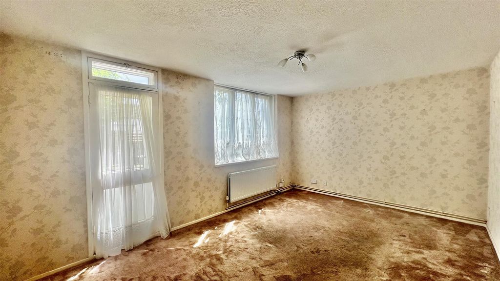 Property photo 3 of 10 Reception Room