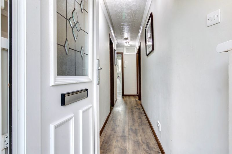 Property photo 2 of 18 Hall