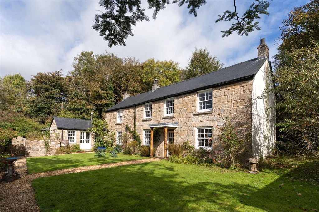 Property photo 1 of 36 House