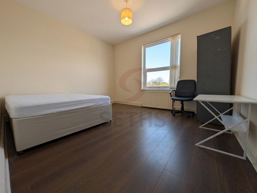 Property photo 3 of 5 Bedroom One