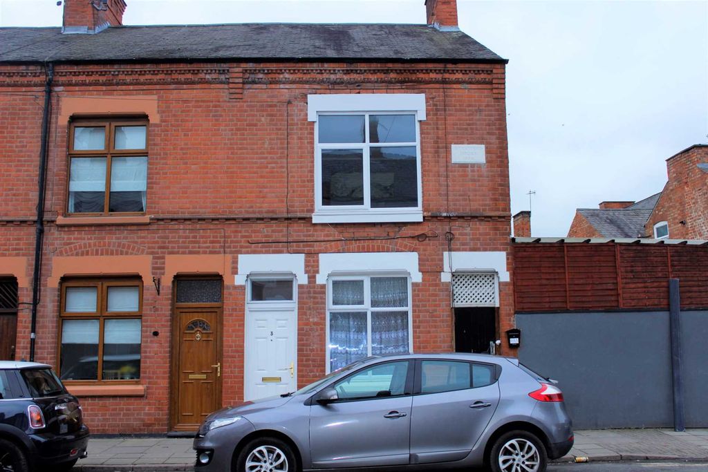 Property photo 1 of 10